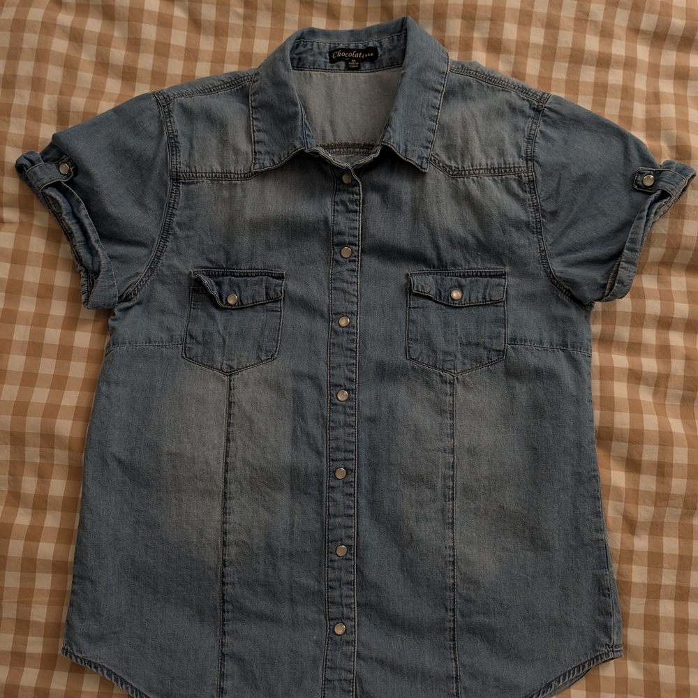 Chocolate USA Vintage Vibe Jean Button Down With Pearl Snap Buttons